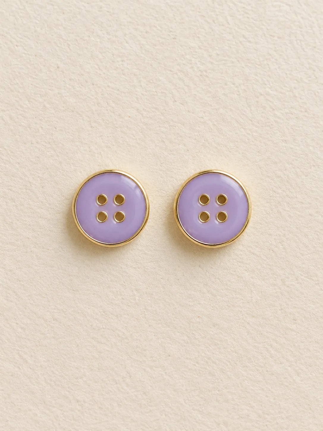 Sewing Button Studs — Front view